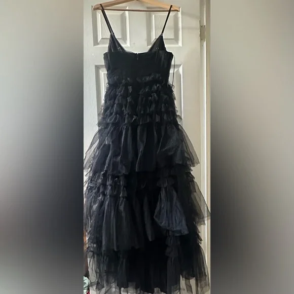 MABLE Elegant Black Dress - Picture 6 of 9